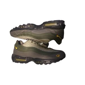 Corteiz Green and Black Air Max 95